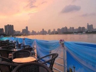 珠江夜游大沙头码头