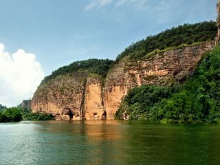 泰寧縣旅遊 金湖旅遊 地 址:福建省三明市泰寧縣 ◆ ◆ 簡介