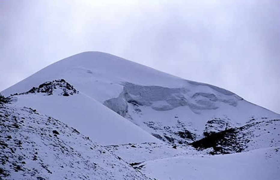 阿尼瑪卿山