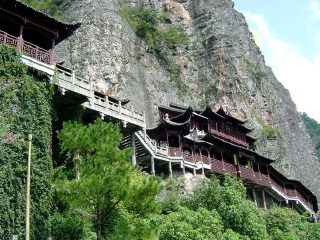江南悬空寺