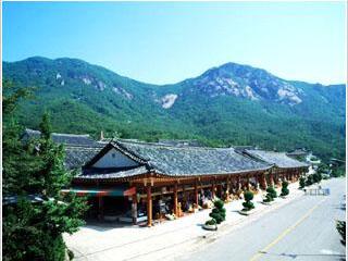 鸡龙山国立公园