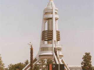 中立柱和独立柱