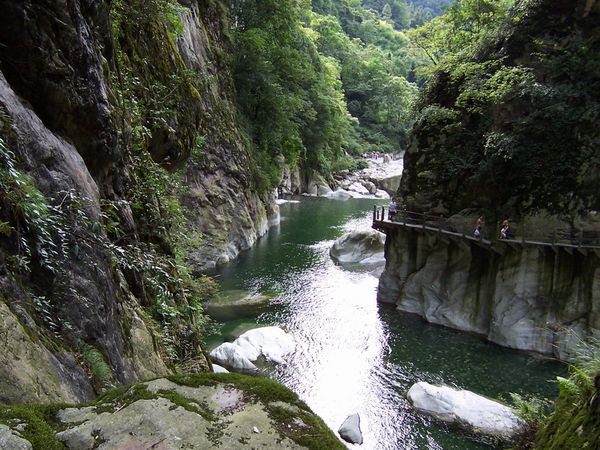 石臺牯牛降旅遊景點大全