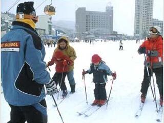 凤凰公园滑雪场