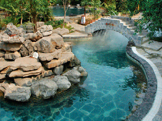 九曲湾温泉景区