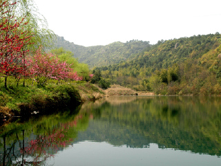 马仁奇峰森林旅游区