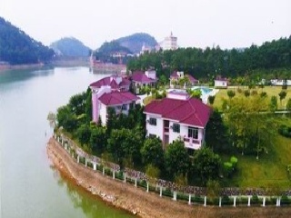 黄花湖温泉度假区