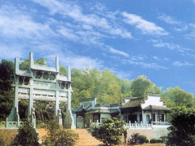 齐山位于贵池区