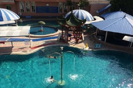 西昌利宾温泉花园