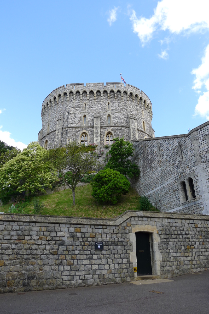 最古老最富丽最奢华的皇家城堡二