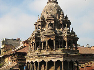 恰尔·纳那扬神庙