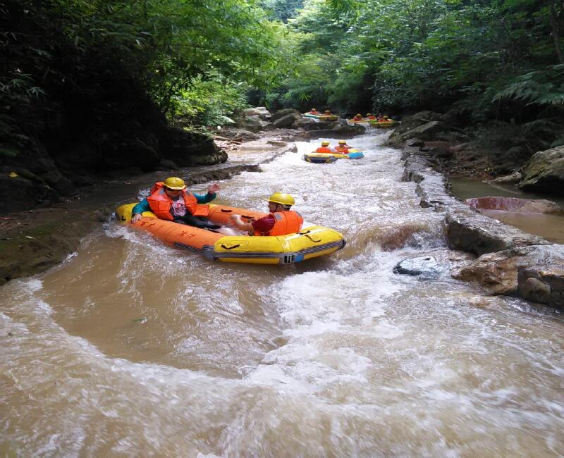 下午16:30    漂流过后,我们就转回到韶关