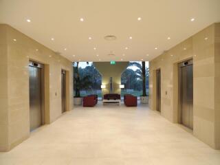 尤里卡皇宫酒店