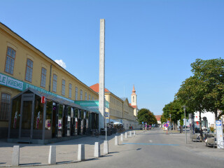 多瑙河畔克雷姆斯