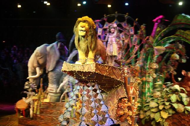 香港迪士尼乐园之二:冒险乐园