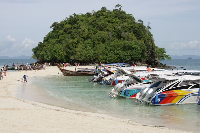 1,甲米四島(tube island,moh island,poda island,chicken