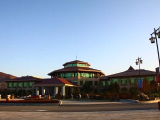 辽阳弓长岭假日温泉