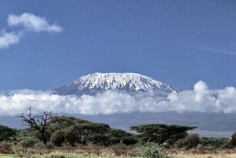 非洲第一高峰_非洲第一高峰简介_非洲第一高峰位置