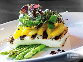 迪拜六国城门酒店