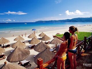 亚龙湾华宇度假酒店