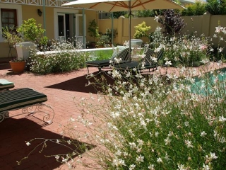 博讷埃斯佩兰斯宾馆