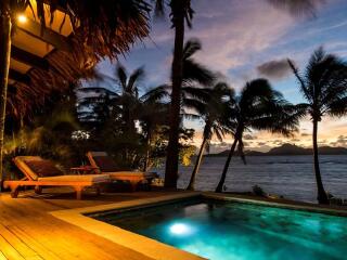 玛玛努卡群岛托阔里奇岛度假村