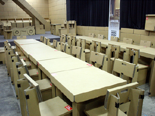 纸箱王主题餐厅