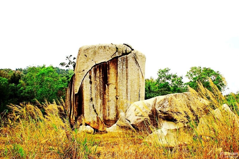 闲暇偶遇仙人石