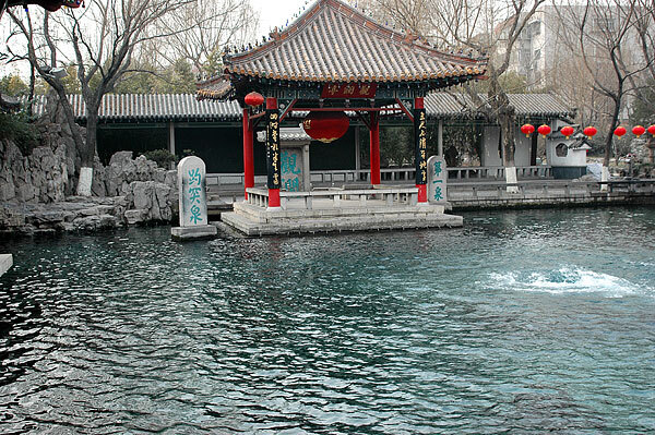 吉林到济南旅游攻略_济南著名景点有哪些_济南市公交车乘坐攻略