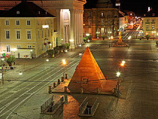 卡尔斯鲁厄金字塔