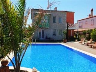 阿拉卡提古比亚酒店