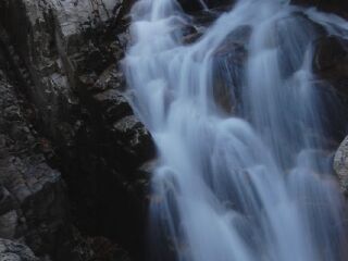 龙井峡-大别山主峰