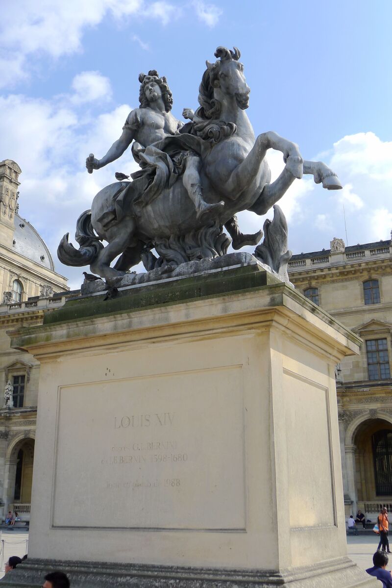 从各个不同的角度和距离拍摄的路易十四