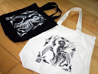 韩国首尔北村韩屋雪敬宫廷服饰文化馆