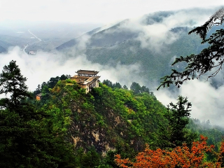 兴隆山景区