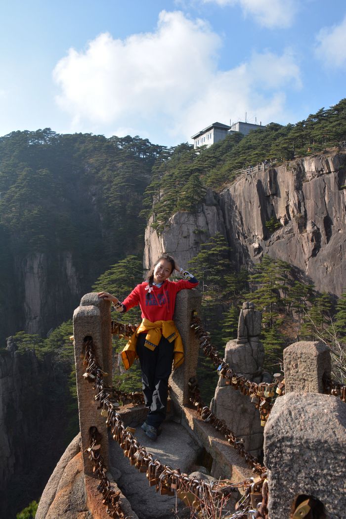 【黃山兩日遊】三登黃山, 帶著弟弟妹妹全程爬山爬下(上)