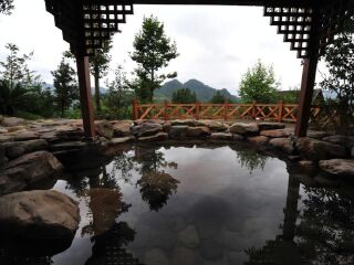 黄平浪洞森林温泉