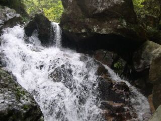 龙井峡-大别山主峰