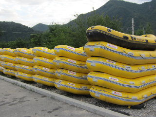 韩国江原道东江漂流