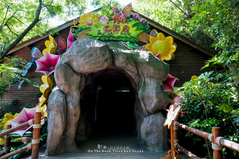 精灵国有琳达的舞台,朵儿的庄园,吉米的乐园,生生回到了童话世界之上