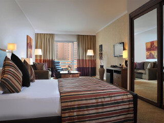 城市之星住桥套房公寓