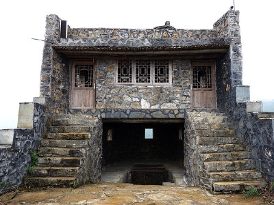 龙缸老寨子旅游攻略