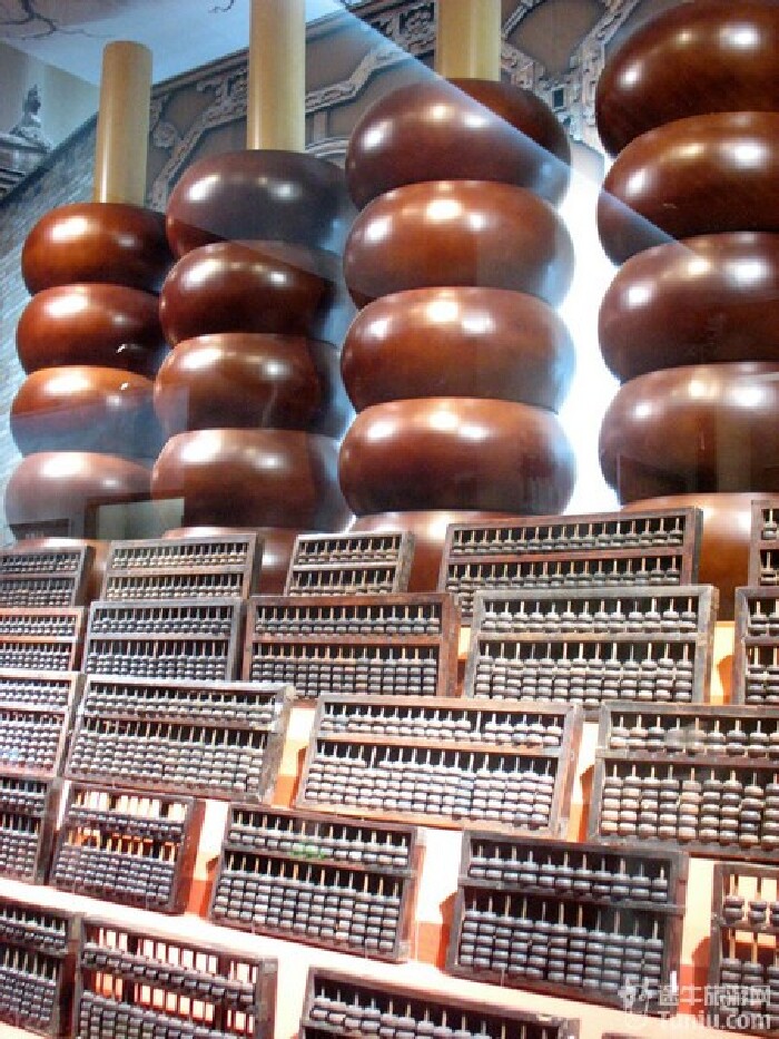晋商博物馆里的算盘展示