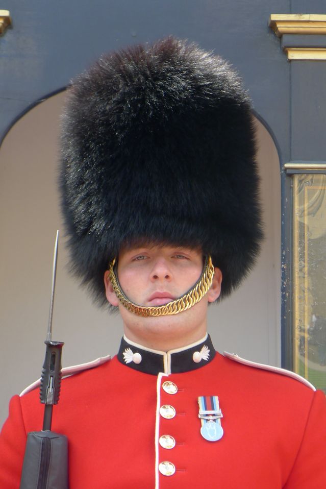 英国礼兵戴的帽子图片