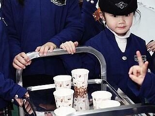 星期8小镇上海站