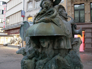 卢森堡街上之泉