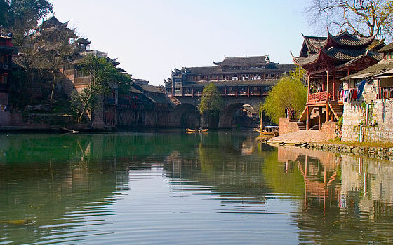 地址:四川省泸州市龙马潭区.沱江位于中国四川省中部.