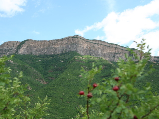 黄龙山庄仙柜山