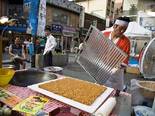光州美食排骨肉饼街