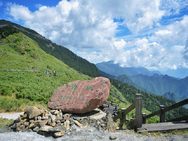  三峡人家-神农架-神农坛-官门山-天生桥3日游>偷得浮生半日闲 宜走宜
